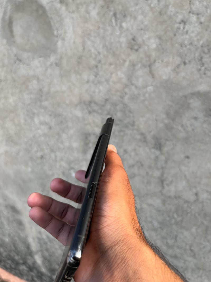 Google Pixel 7 Pro 4