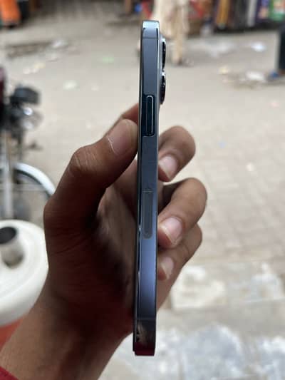 Apple iPhone 13 Pro
