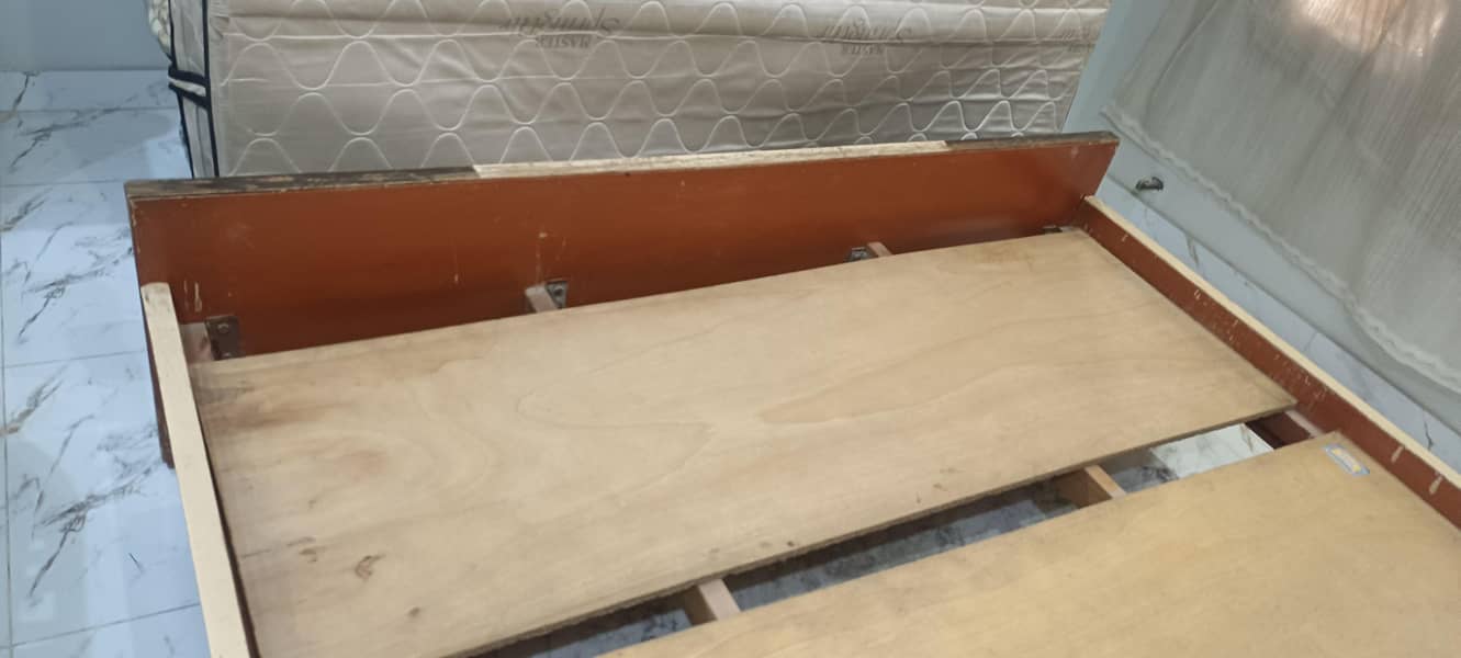 Bed , Set Tables & Drasing Table 5