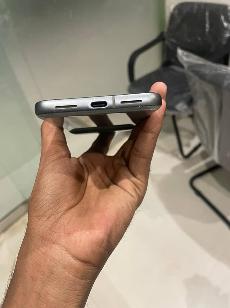 Pixel 8 3