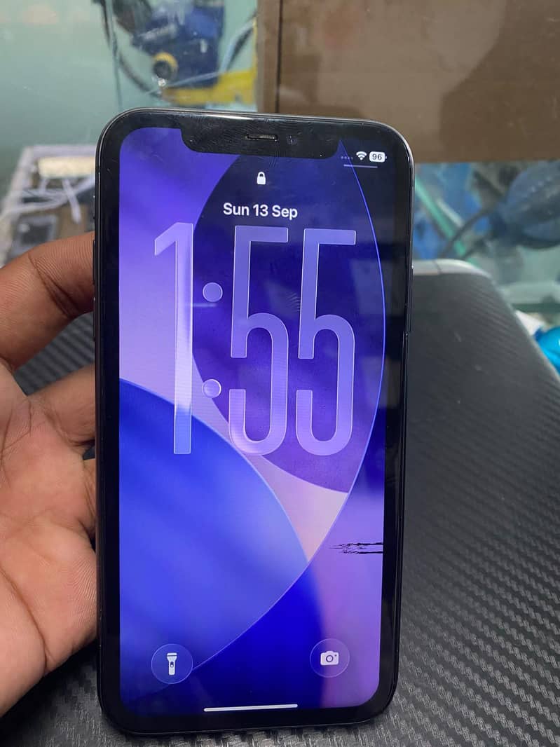 Apple iPhone 11 5