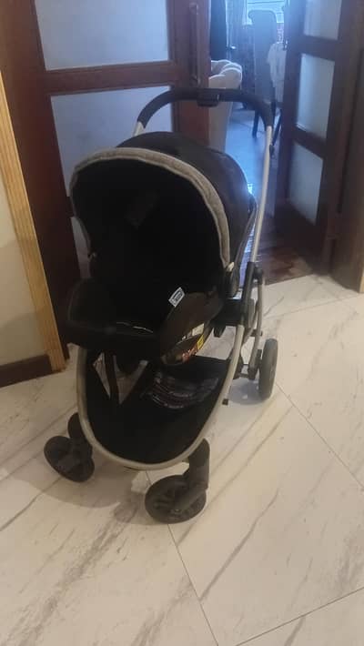 Graco Stroller (original) with detachable seat Excellent condition