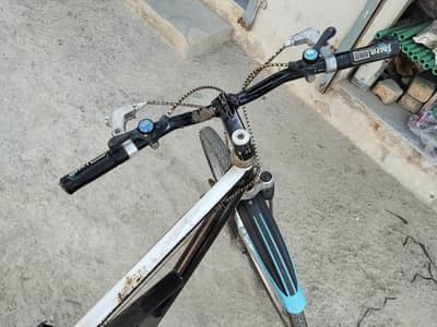 Mountain Bike 26 Inch – Silver & Black – Good Condition