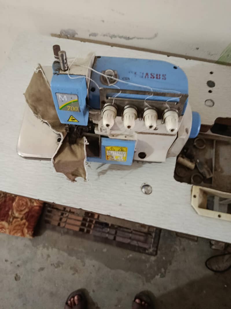 Pegasus Overlack Machine 1