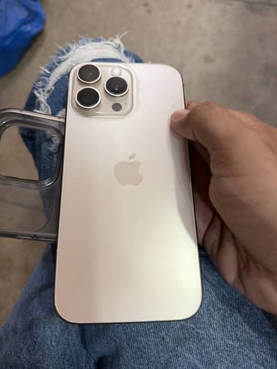 Apple iPhone 16 Pro Max ( Factory Unlock )