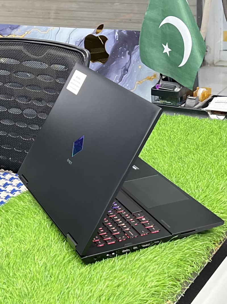HP Omen 3