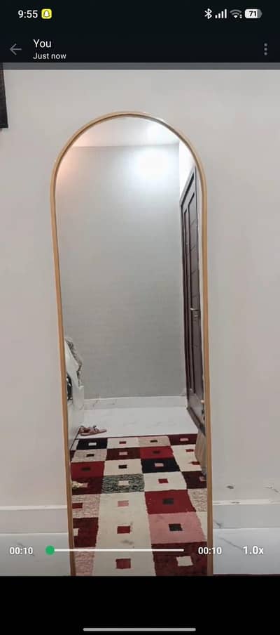 dressing mirror