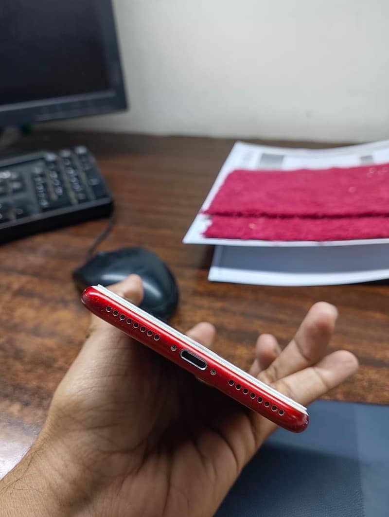 Apple iPhone 7 Plus 8