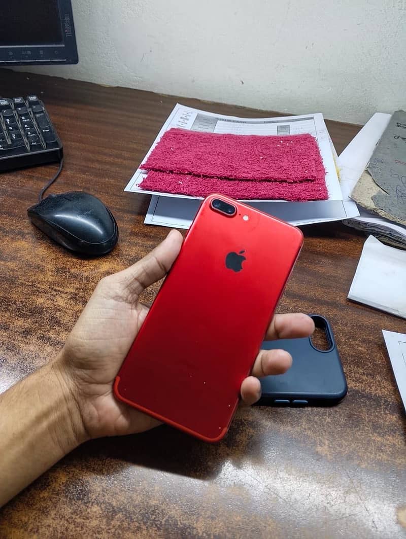 Apple iPhone 7 Plus 10