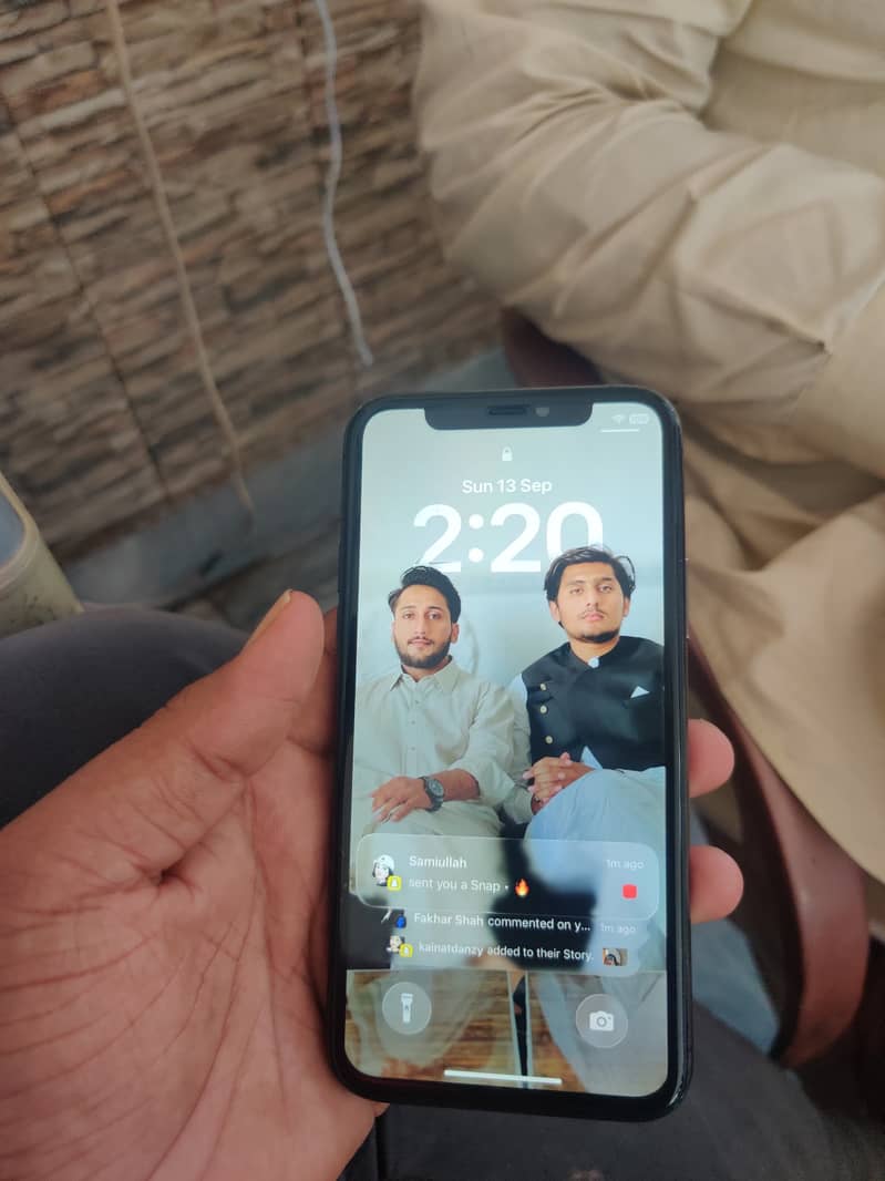 Apple iPhone 11 Pro 3