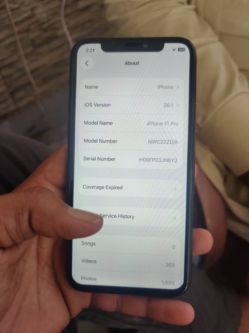 Apple iPhone 11 Pro 4