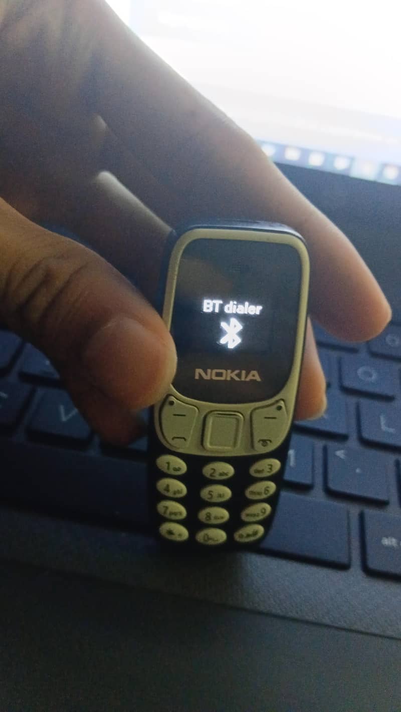 Nokia mini mobile 10/10 1