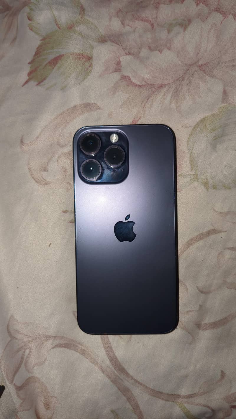 Apple iPhone 14 Pro Max 0