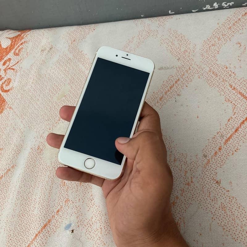 Apple iPhone 6 1