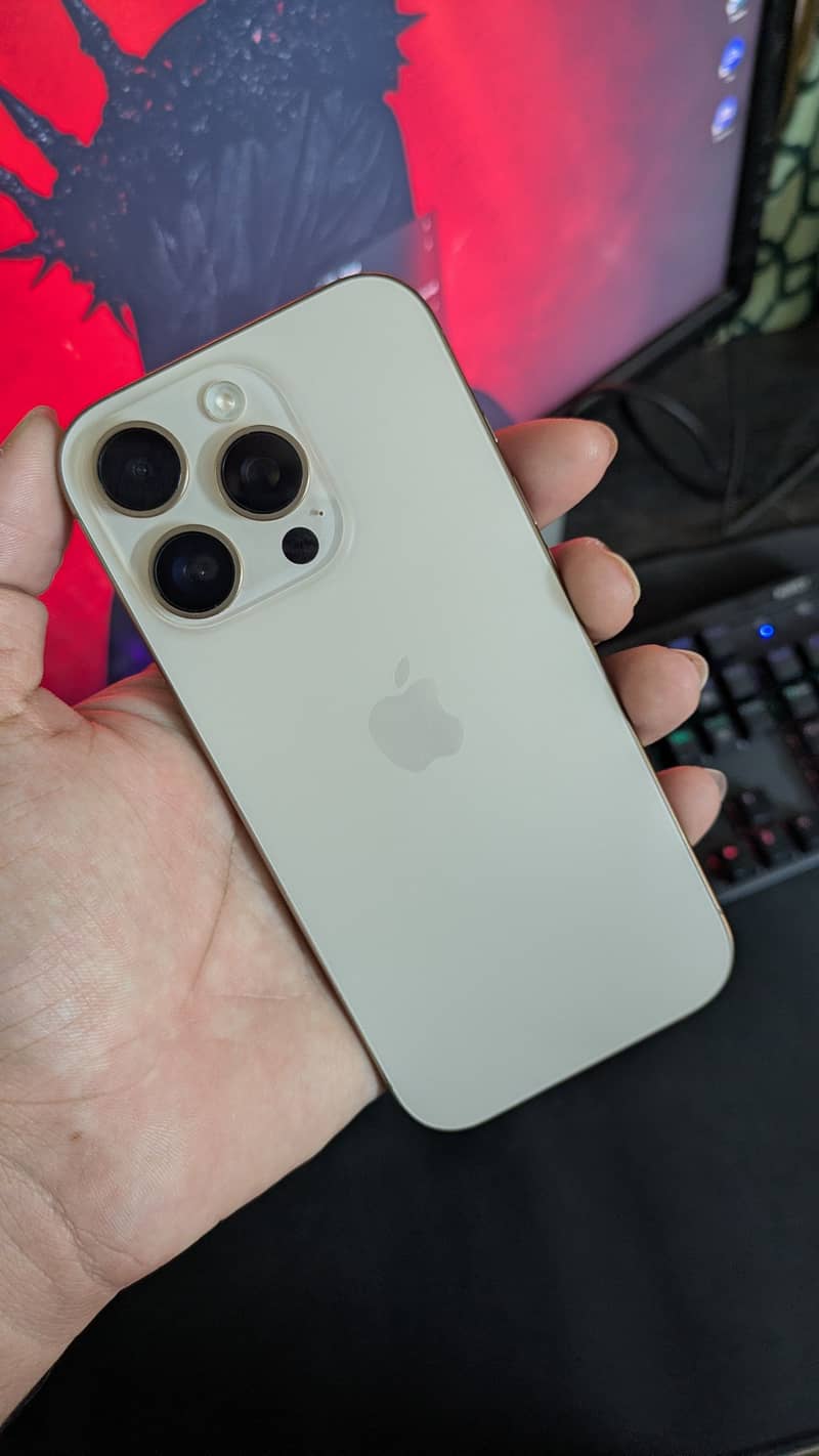 iPhone 16 Pro 2
