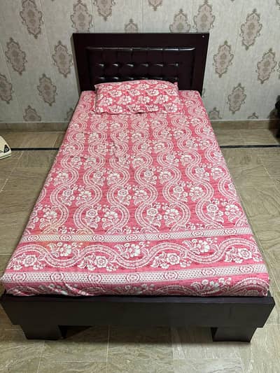 Single Bed with Mattress