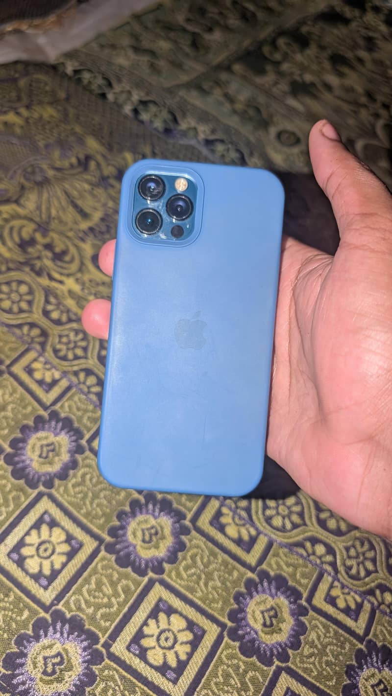 Apple iPhone 12 Pro 1