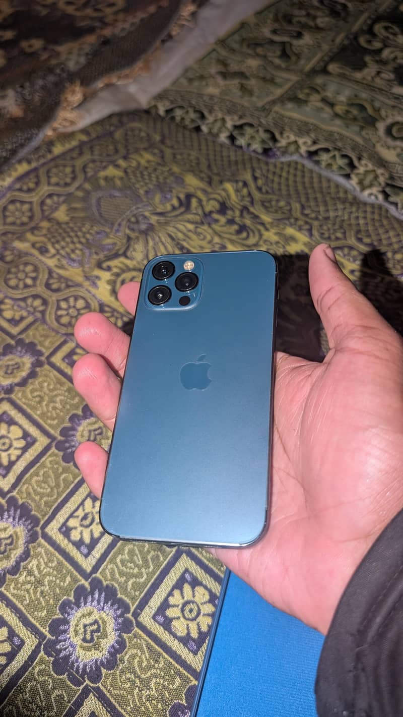 Apple iPhone 12 Pro 6