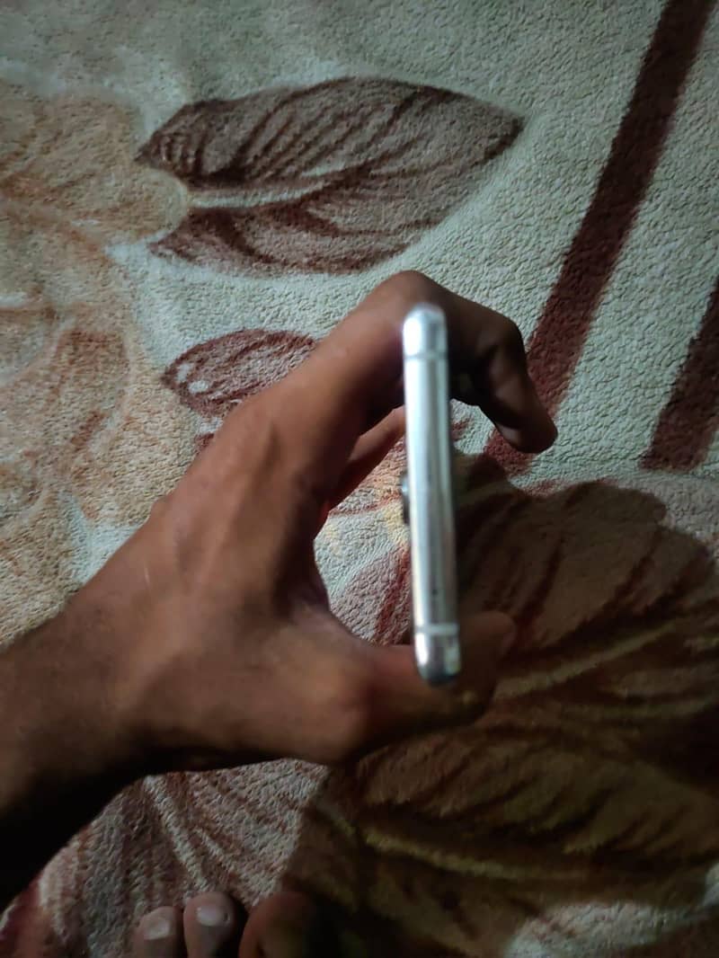 One Plus 8 5