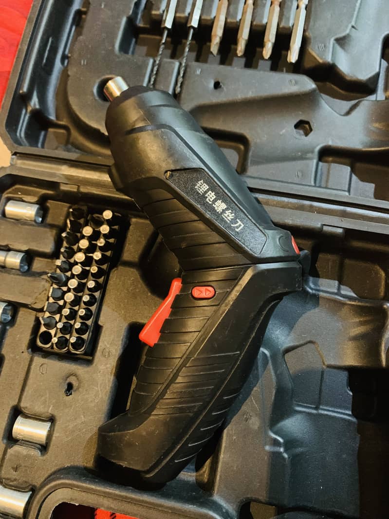 Rechargeable screwdriver 3