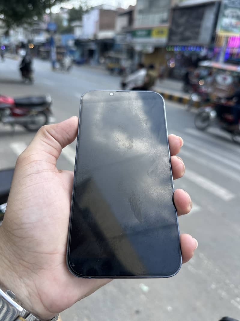 Apple iPhone 13 Pro 6