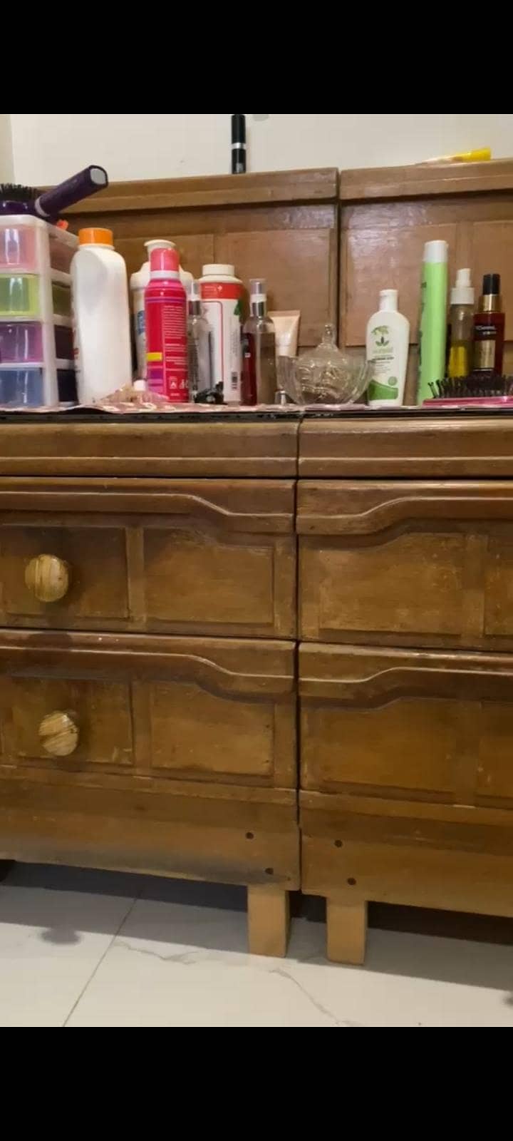 Dressing Table 0