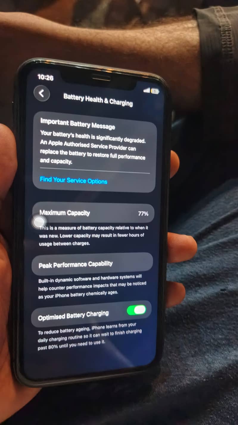 Apple iPhone 11 0
