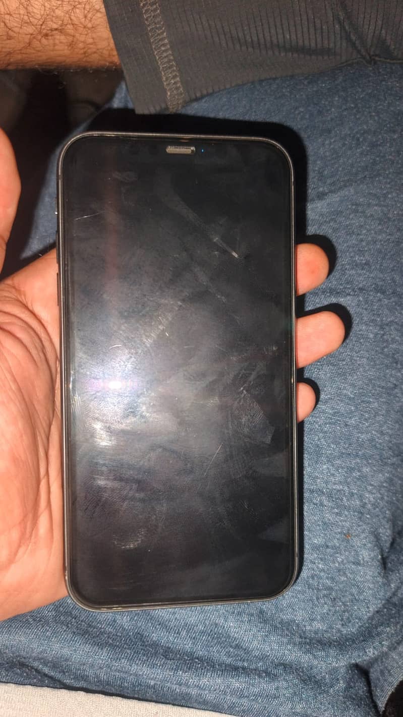 Apple iPhone 11 2