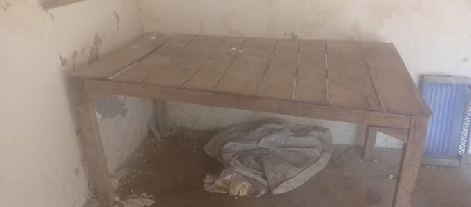 wood table