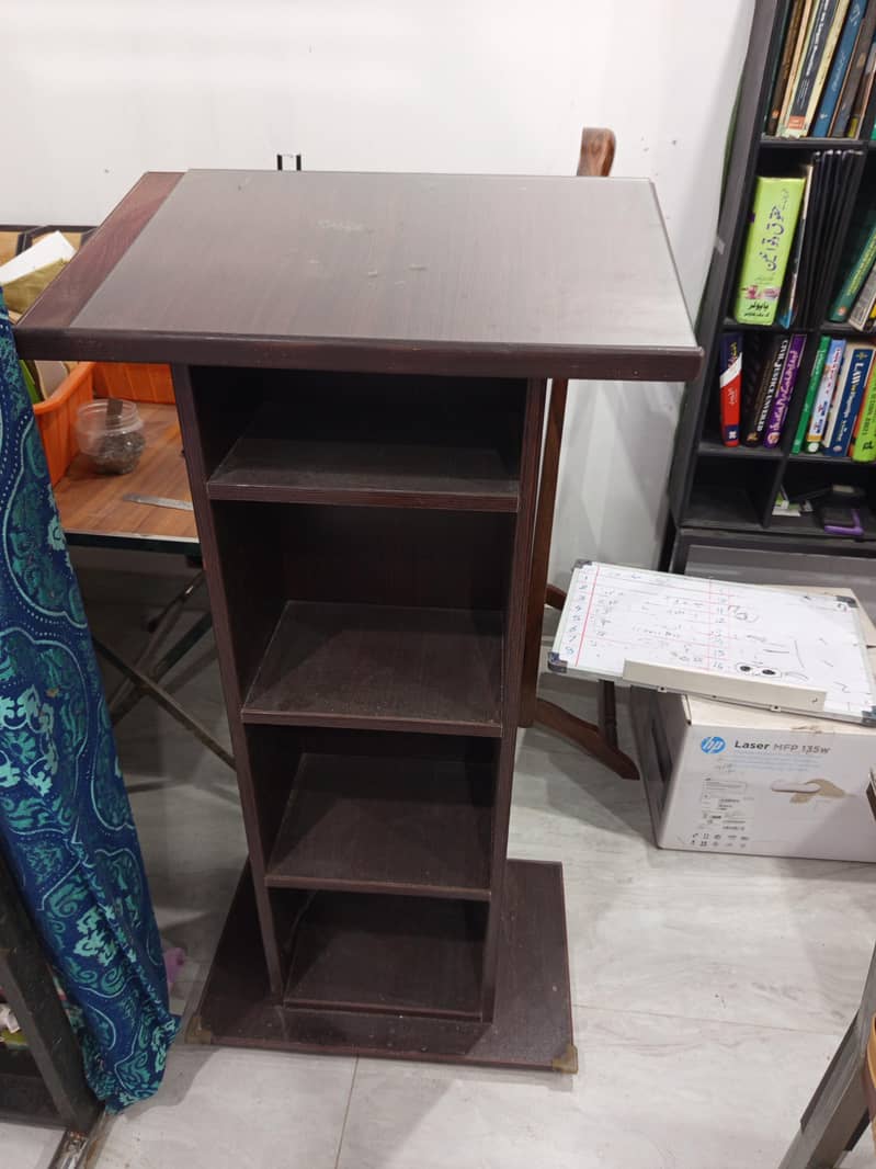 Lectern / Podium 2