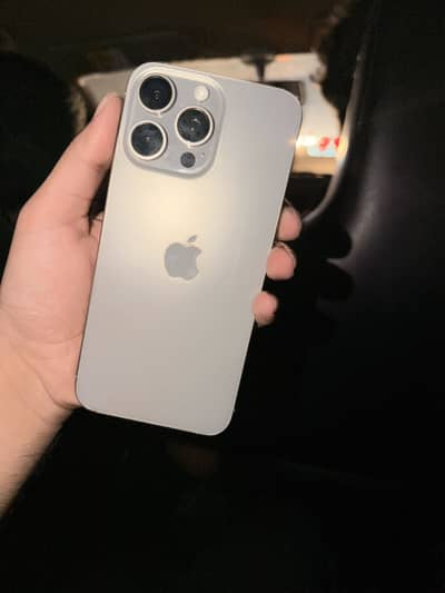 Iphone 15 pro max jv