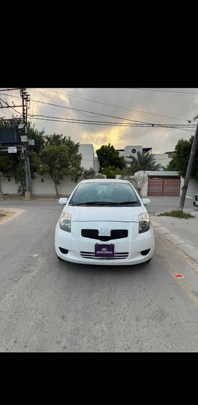 Toyota Vitz 2013