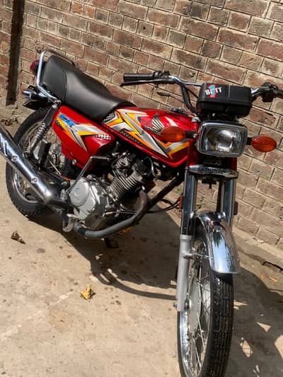 Honda 125 25 model