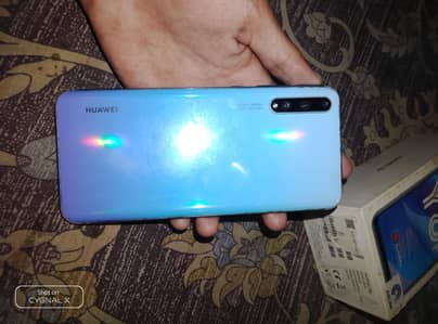 Huawei Y8p