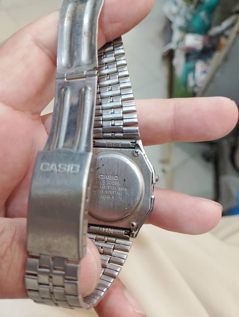 Casio A 159 w 1