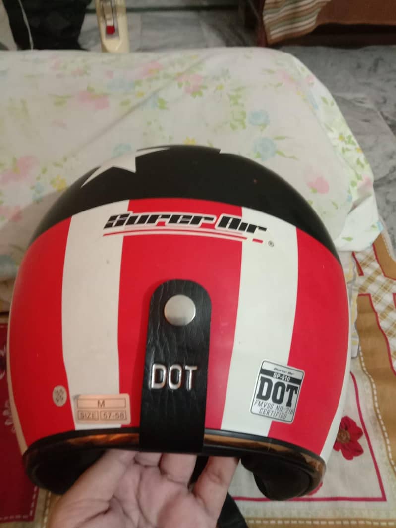 helmet 4