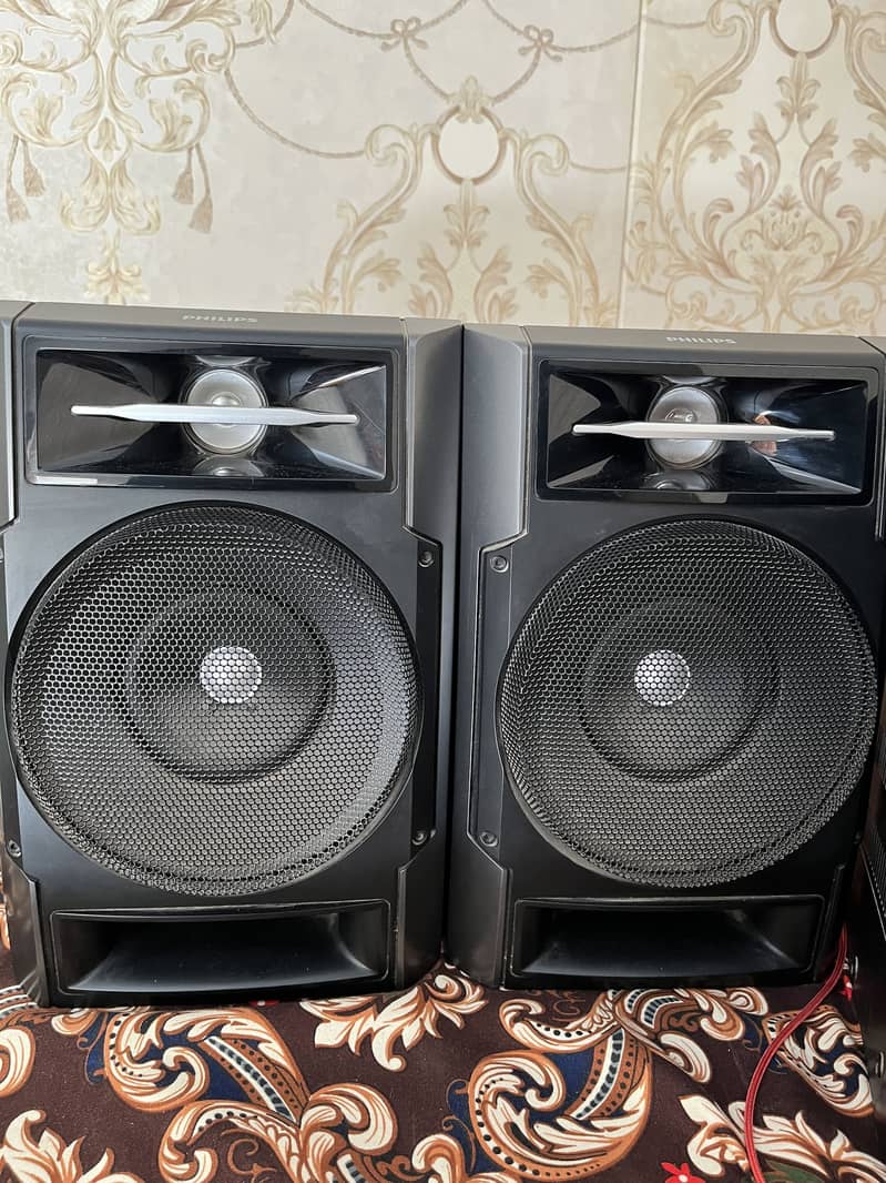 Speakers 2