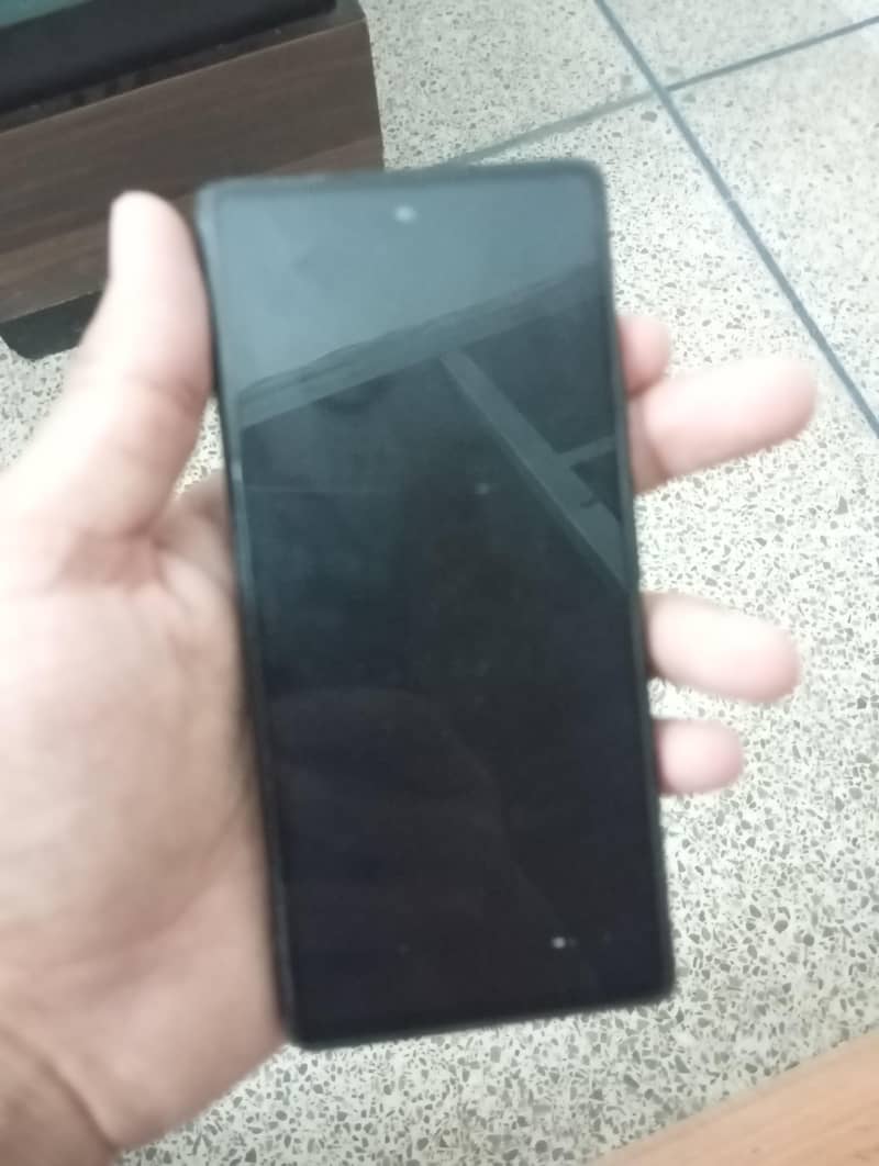 Google pixel 6a 3