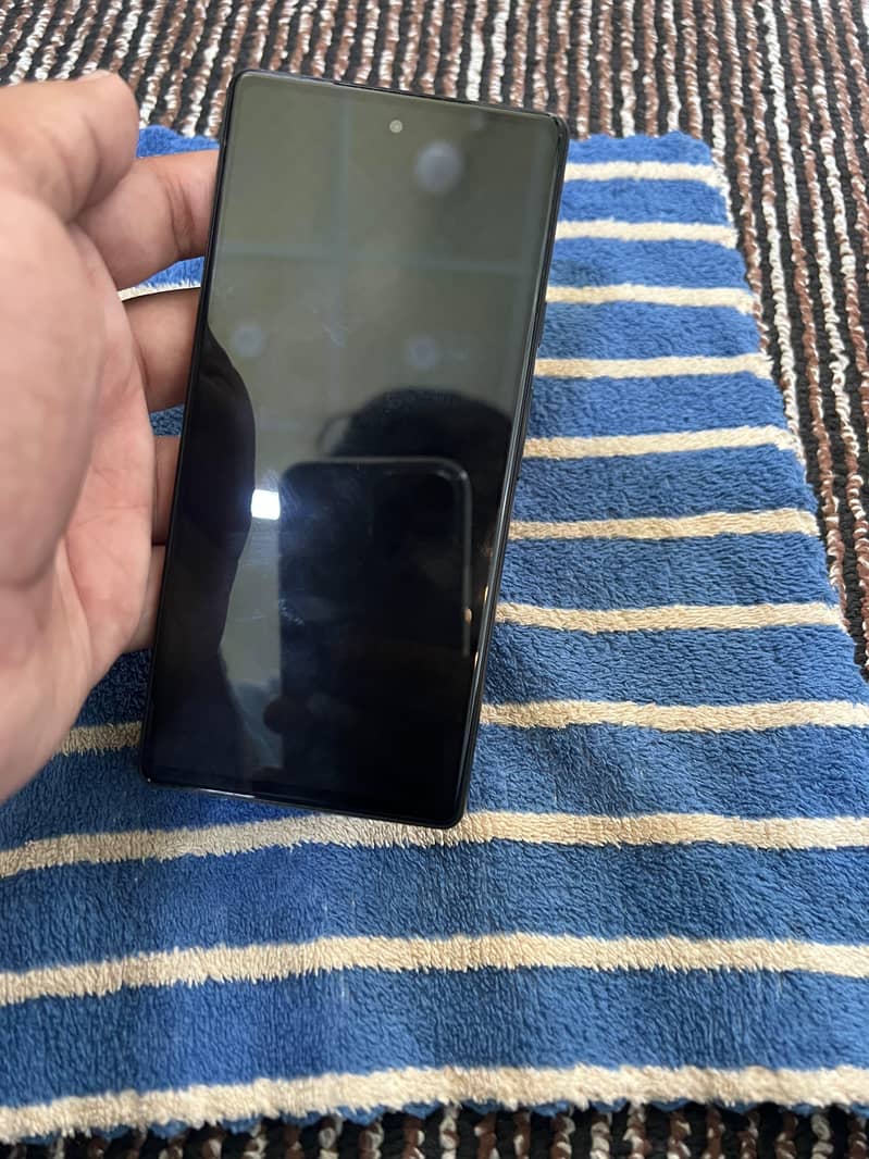 Google Pixel 6a 1