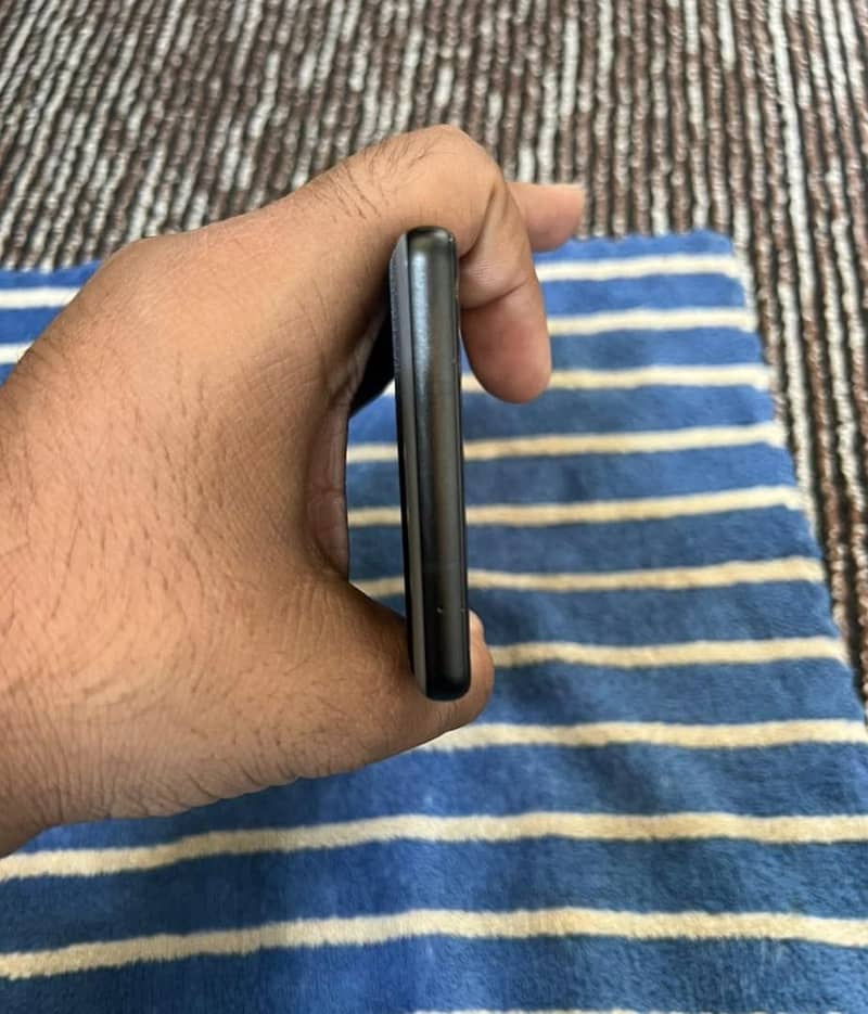 Google Pixel 6a 3