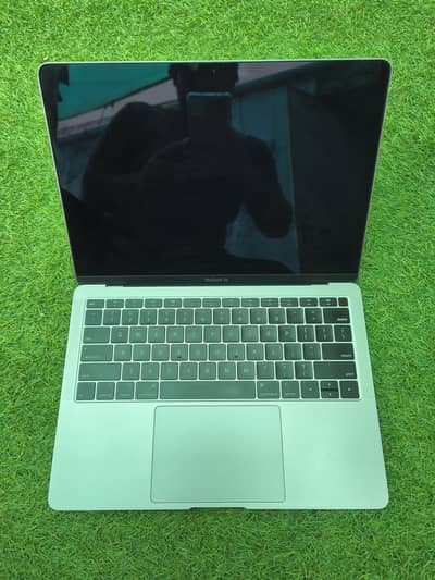 MacBook Air 1932 2019