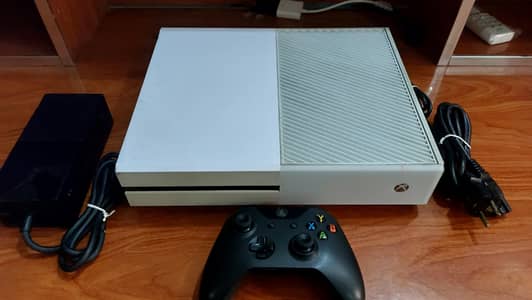 Xbox one 500gb with games.