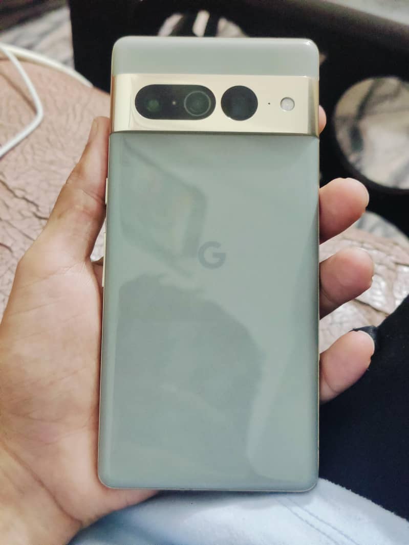 Google Pixel 7 Pro 0