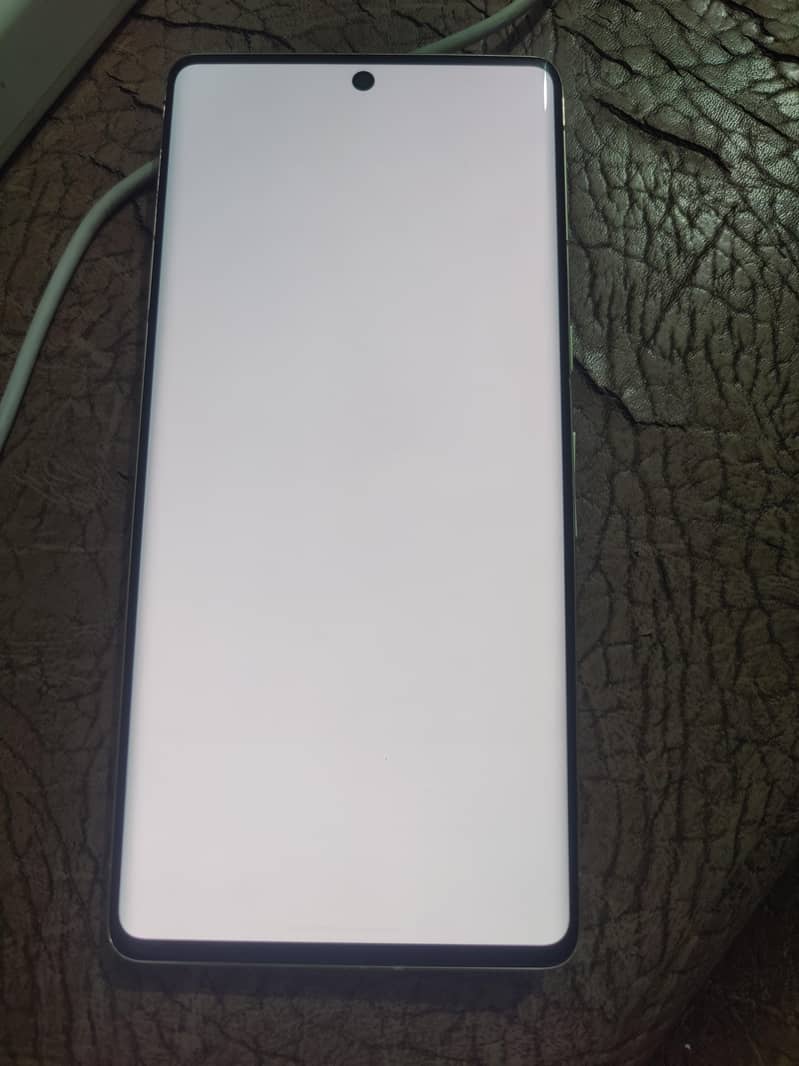 Google Pixel 7 Pro 6