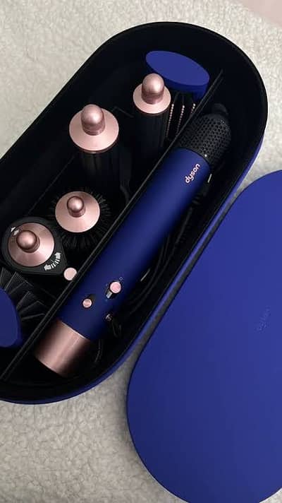 Dyson airwrap