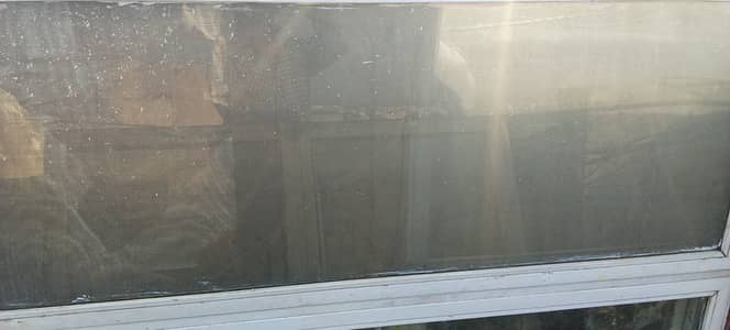 Ready-to-Use Iron Windows & Doors with Mesh and pan Glass(Urgent Sale)