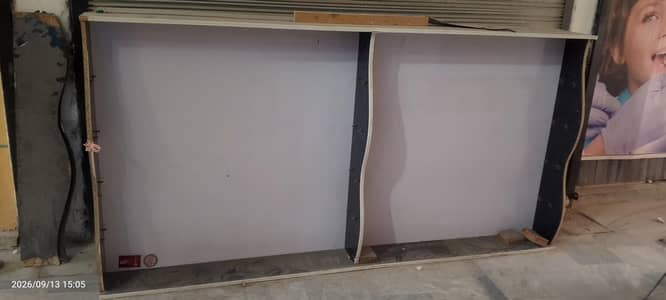 2 racks without miror for sale