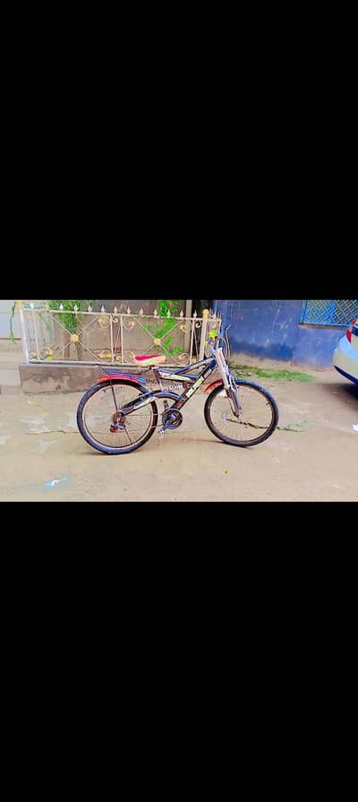 Bicycle for sale best condition 2 motor gard 10 gear