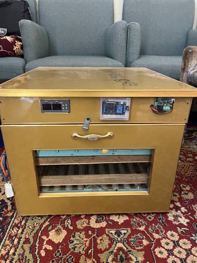 Full Automatic Incubator