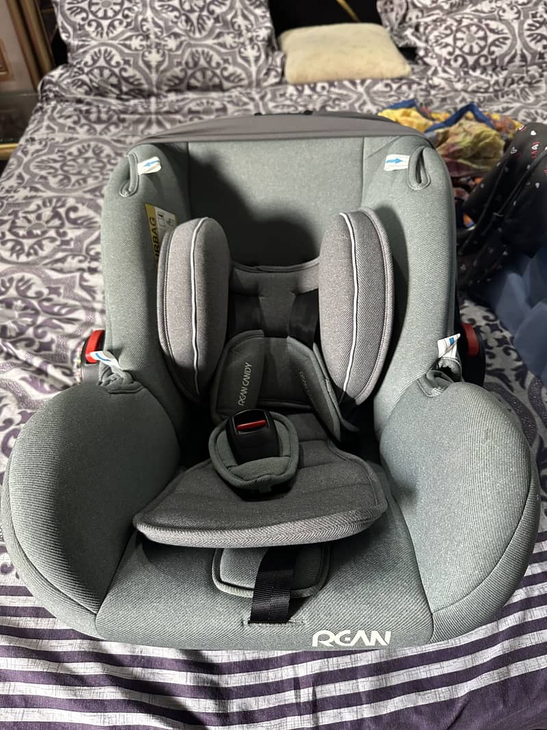 Carrycot 2